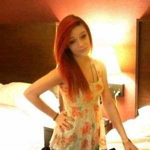 Meet your Posher, Hailey